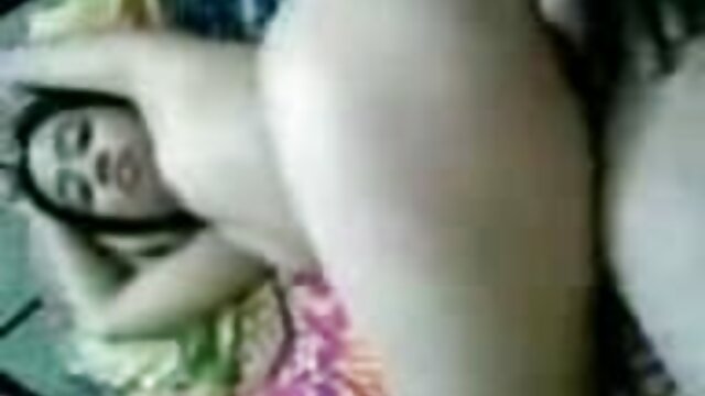 एचडी गुणवत्ता :  किंकी ब्रुनेट बेबले अन्तरजातीय गुदा सेक्सको आनन्द लिन्छ तातो अश्लील सिनेमा 