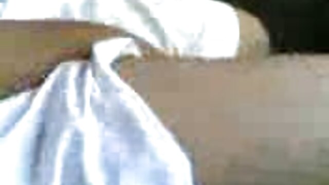 गुणवत्ता सिनेमा :  ड्रेडलकहरू भएको कालो स्लटको गहिरो घाँटी र सुपर-टाइट गधा हुन्छ मुखमैथुन वीडियो 