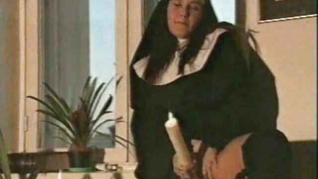 गुणवत्ता सिनेमा :  रुसी पोर्न अभिनेताले यस अमेरिकी स्वीटी क्याट्रिना जेडलाई धम्की दिए मुखमैथुन वीडियो 